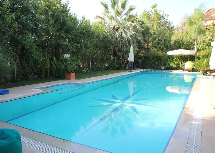 Ξενοδοχείο Dalos 2*