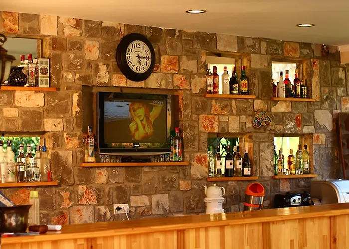 Dalos Ξενοδοχείο 2*